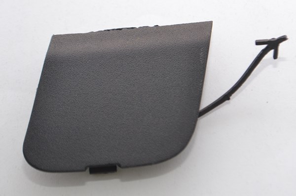 Ön Tampon Çeki Kapak