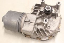 Ön Silecek Motoru